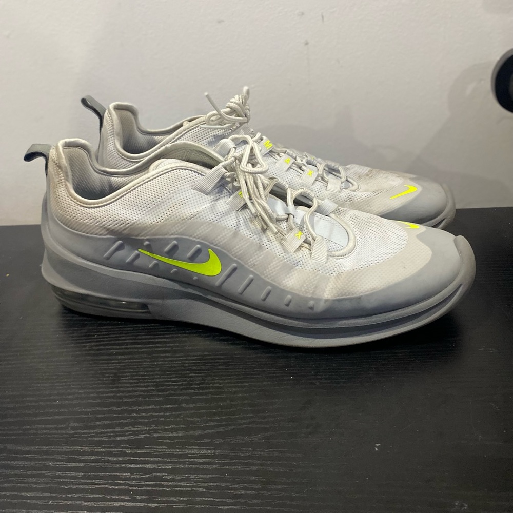 Nike Air Max Axis 97 Size 13 Men’s Neon Volt Used